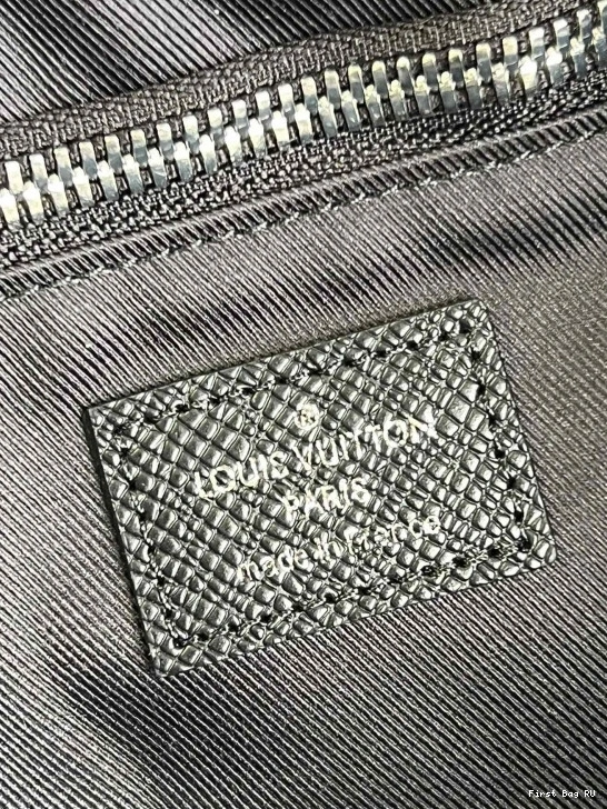 Firstbag MESSENGER VUITTON LOUIS FLAP NEW 0716